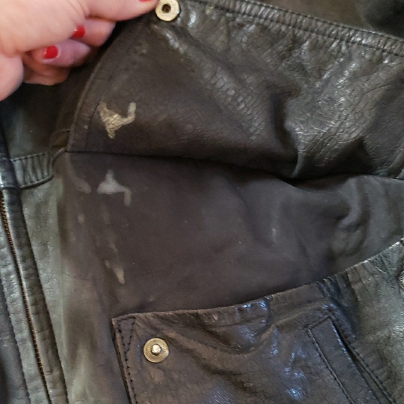 Men's Black Military Style Leather Jacket - Picture 6 of 13